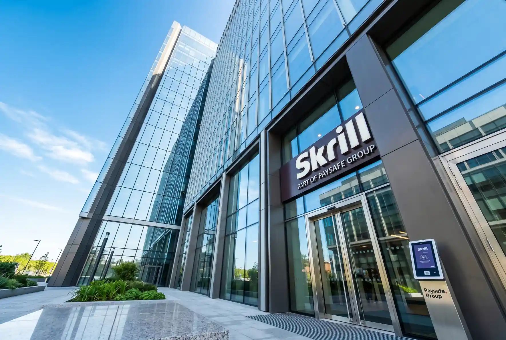 Skrill és Paysafe – A Cég Háttere és Megbízhatósága